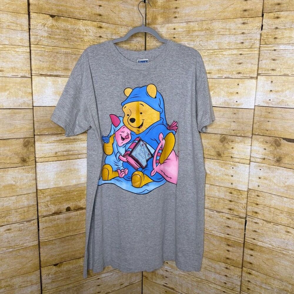 DISNEY VINTAGE "POOH BEAR & PIGLET" STORYBOOK OSFM NIGHT SHIRT
